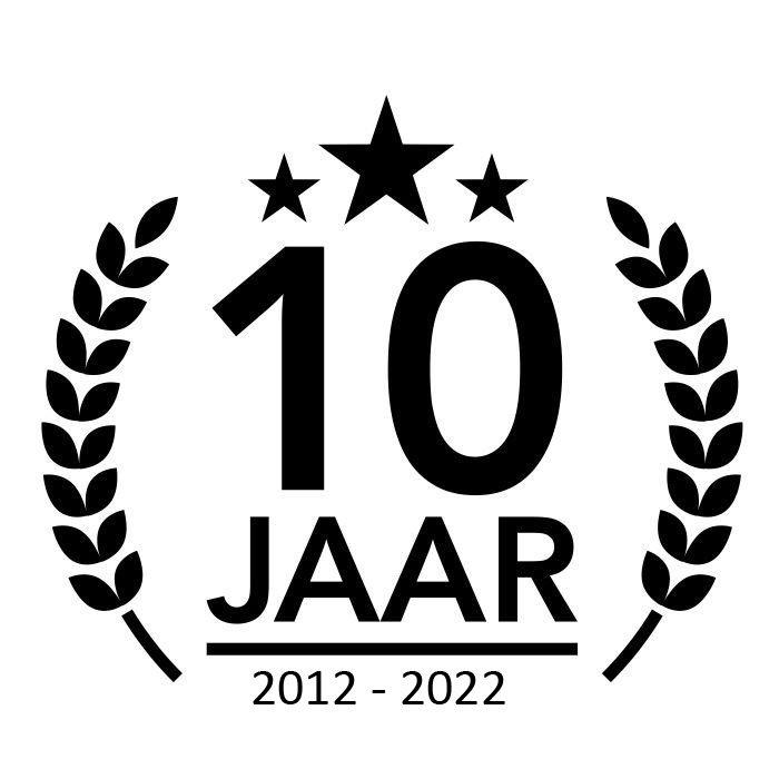 nr_2_-_10_jaar_jubileum met jaartallen